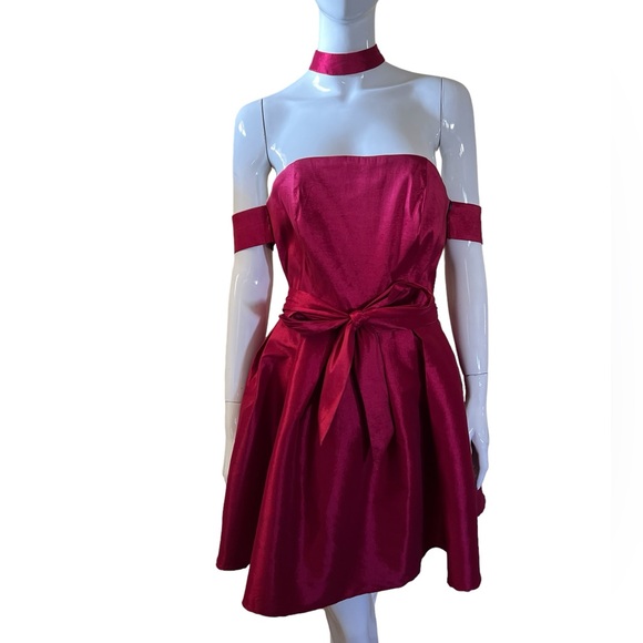 NWT Papaya Satin Bow-Tie Open Back/Shoulder Choker Red Mini Dress SZ L❤️ - Picture 2 of 15
